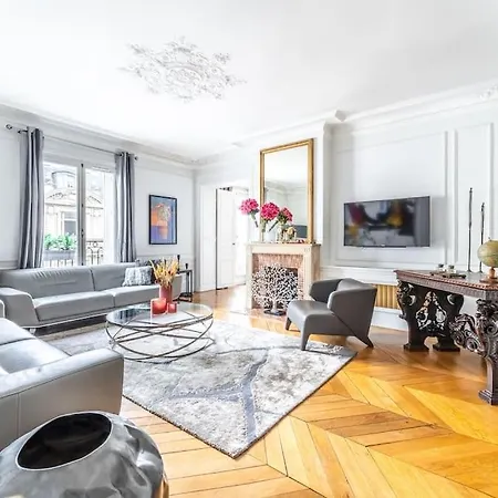 Luxueux Georges V